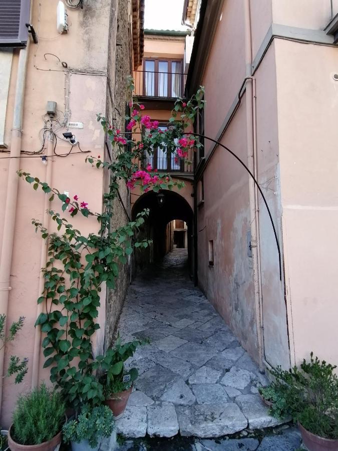 La Finestra Sulla Cascata Apartment Isola di Liri Exterior photo